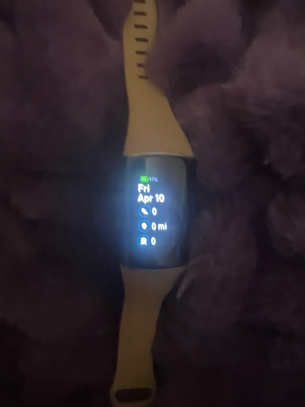Fitbit charge 5. Tan band, and comes with charger. - Picture 5 of 15